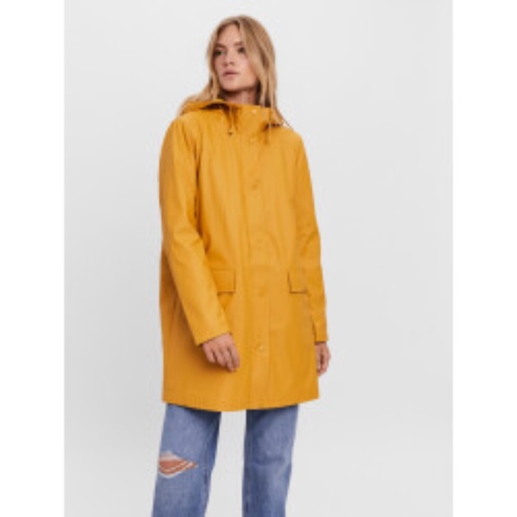Vero Moda Asta Teddy  raincoat in amber gold. NWOT. - Picture 1 of 12